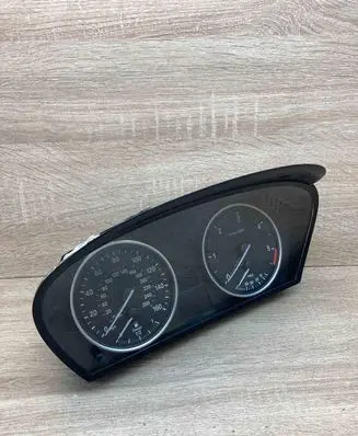 BMW 5 E60 E61 Speedometer (instrument cluster) 9177262 110080213