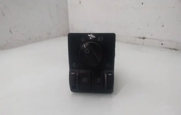 Opel Zafira A Light switch 09133249
