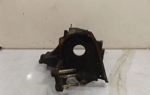 Fiat Stilo Engine mounting bracket