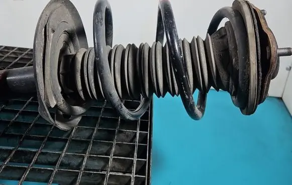 Toyota RAV 4 (XA50) Front coil spring IMPRK1532652