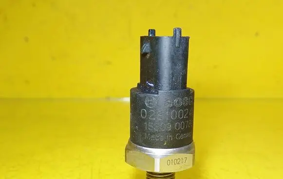 Fiat Stilo Fuel pressure sensor 0281002405