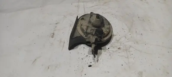 Audi A4 S4 B5 8D Horn signal 0092018 CH2139