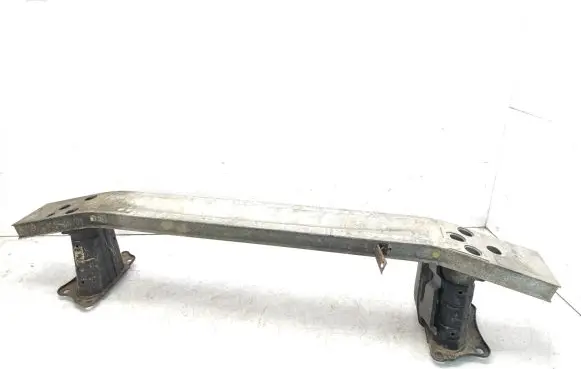 Lexus IS 220D-250-350 Front bumper cross member