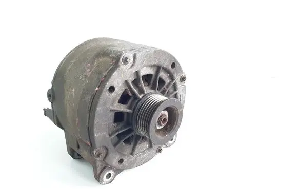 Volkswagen Touareg I Generator/alternator 07C903021K