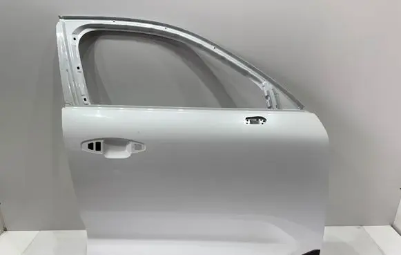 Volvo XC40 Front door 