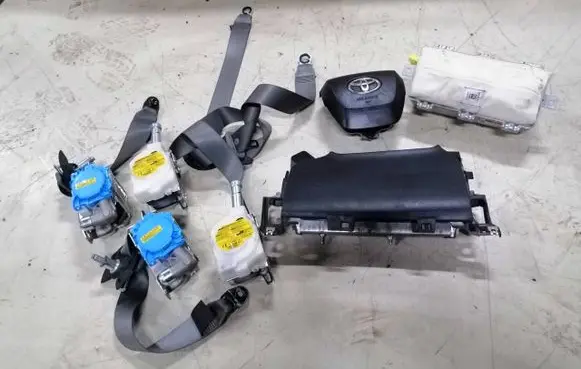 Toyota Highlander XU70 Airbag set 