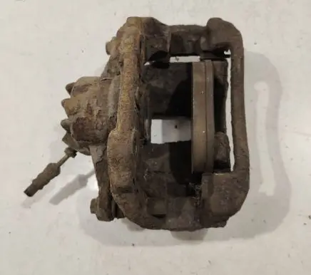 Peugeot 207 Front brake caliper