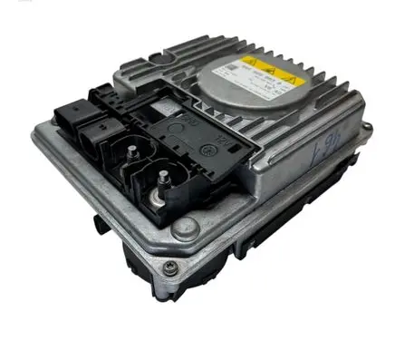 Voltage converter inverter
