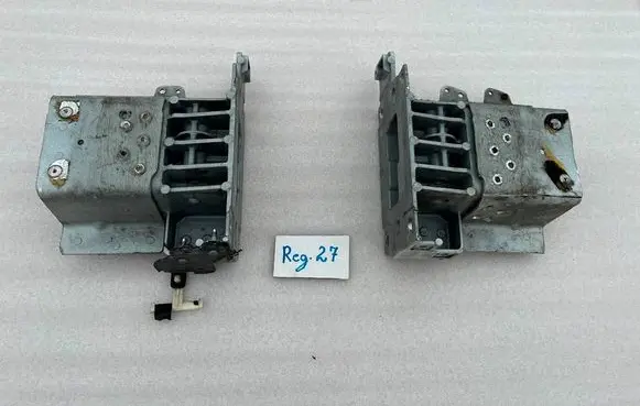 Land Rover Range Rover Sport L494 Front bumper mounting bracket CPLA17A793AC CPLA17A794AC