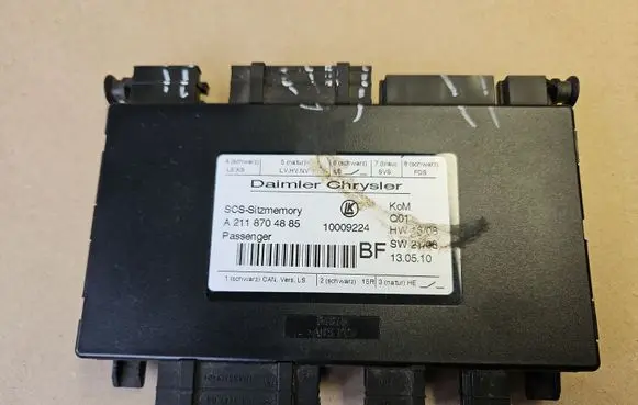 Mercedes-Benz GL X164 Seat control module A2118704885 2118704885