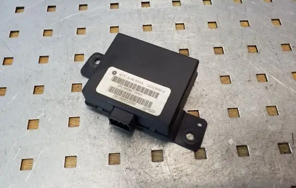 Jeep Grand Cherokee (WK) Alarm control unit/module P56038728AH