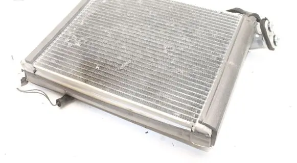 Toyota Yaris Heater blower radiator