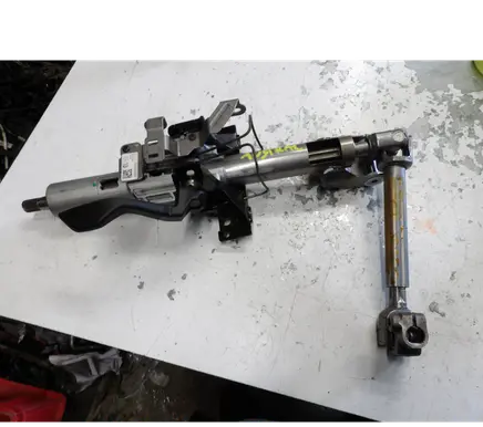 Renault Austral Steering wheel axle