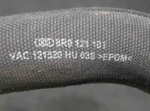 Audi A4 S4 B8 8K Engine coolant pipe/hose