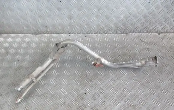 Ford Focus C-MAX Fuel tank filler neck pipe 