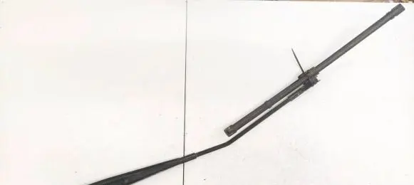 Volkswagen Golf V Front wiper blade arm 1K1955410