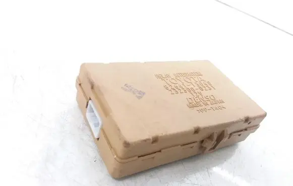Toyota Corolla Verso E121 Other control units/modules 8264113040 2323000231