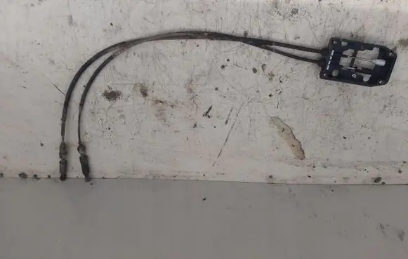 Subaru Forester SH Handbrake/parking brake wiring cable K102543