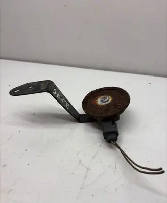 Audi A6 S6 C5 4B Horn signal 4B0951229E