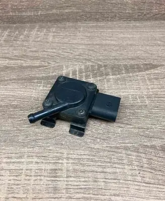 BMW 5 E60 E61 Air pressure sensor 778921901