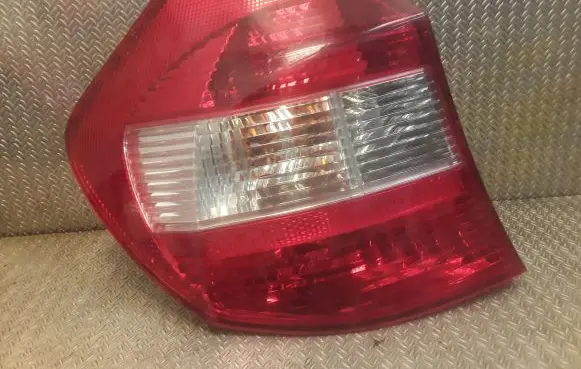 BMW 1 E81 E87 Rear/tail lights 6924501