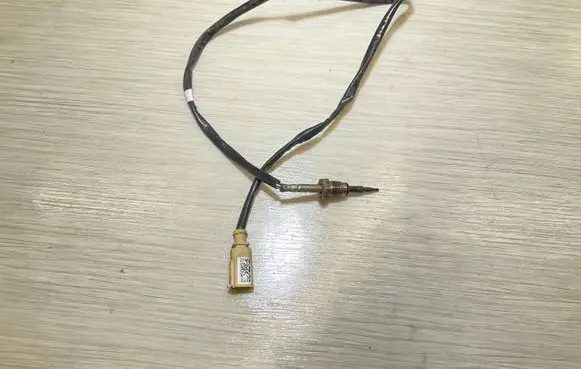 Audi Q5 SQ5 Exhaust gas temperature sensor 8W0906088S