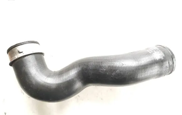 Mercedes-Benz R W251 Intercooler hose/pipe A2515280182