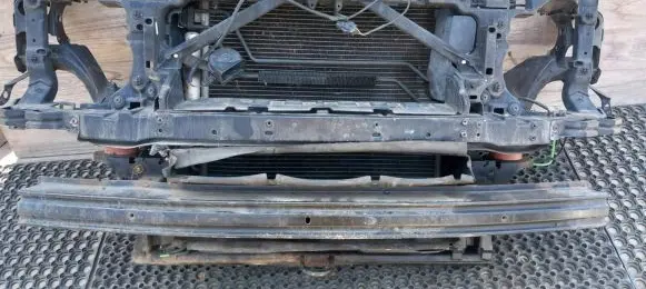 Land Rover Discovery 3 - LR3 Radiator support slam panel