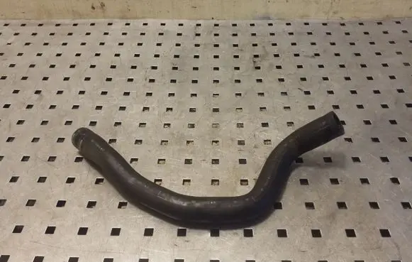 Ford Galaxy Oil fill pipe 