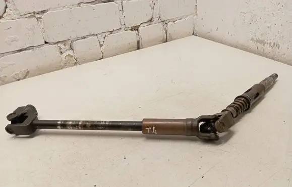 Volkswagen Transporter - Caravelle T4 Steering column universal joint 7D1419951A