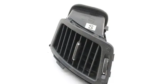 KIA Sorento Dashboard air vent grill cover trim 974202P000