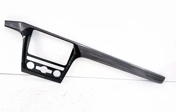 Radio/GPS head unit trim