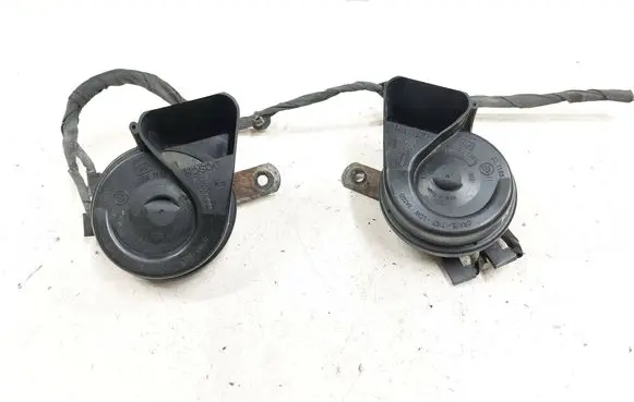 Mercedes-Benz R W251 Horn signal 703881165 001165