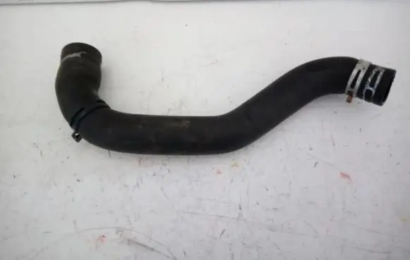 Peugeot 807 Engine coolant pipe/hose