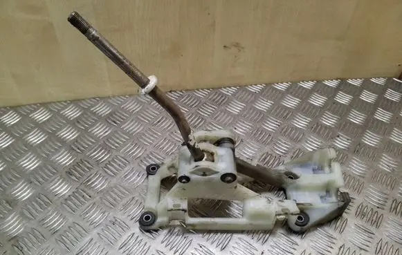 Toyota RAV 4 (XA20) Gear selector 