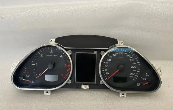 Audi A6 S6 C6 4F Speedometer (instrument cluster) 503000732302