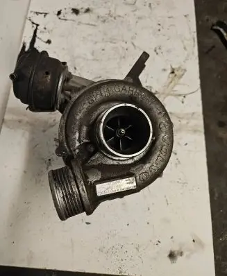 Volvo XC90 Turbo 7231672 Gt2052V 8653146