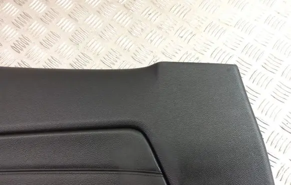 BMW 1 E81 E87 Coupe rear side trim panel 6962107