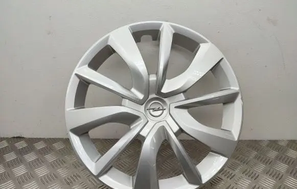Opel Corsa F R16 wheel hub/cap/trim 9832850380 9833416180