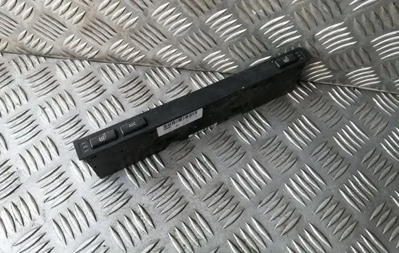 BMW 5 E39 Seat heating switch 8373712 61318373712