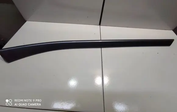 BMW 5 E39 Dashboard glove box trim 5141817232 51418172032