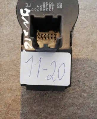 Opel Insignia A Light switch 13268707 251504 9355