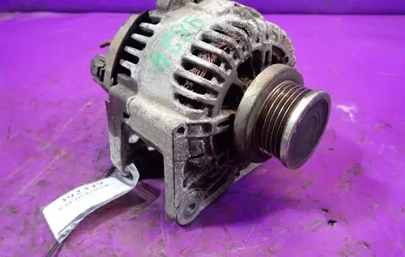 Renault Scenic II - Grand scenic II Generator/alternator 8200100907