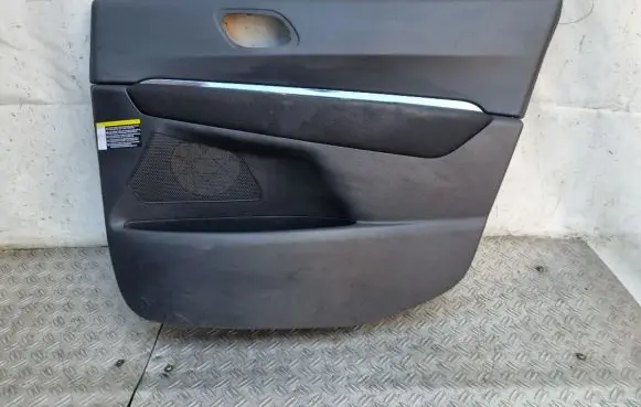 Peugeot 5008 Front door card panel trim 9683035577 96830355ZE