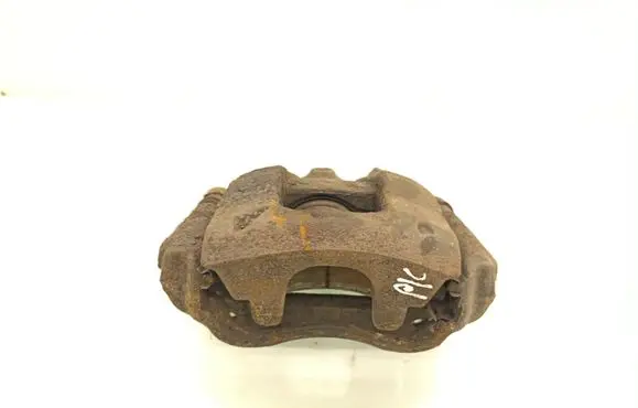 Toyota Avensis T270 Front brake caliper 
