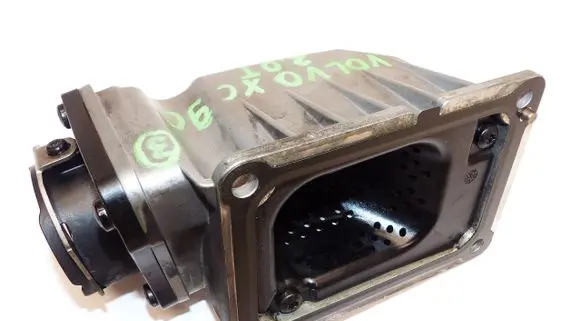Volvo XC90 Air filter cleaner box bracket assembly 31422446