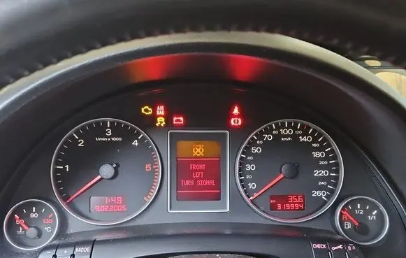 Speedometer (instrument cluster)