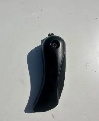 BMW 5 E60 E61 Engine bonnet (hood) release handle 7008933 27339910