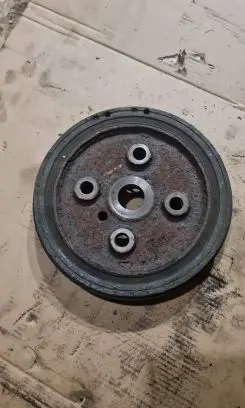 Volvo V70 Crankshaft pulley 31258122