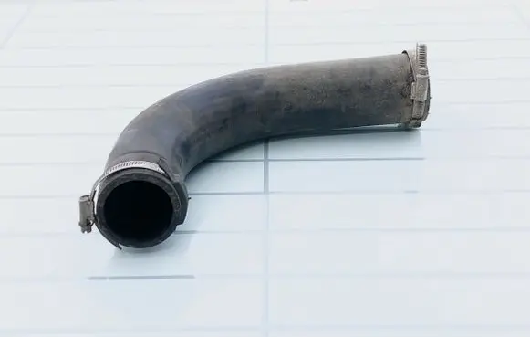 Volvo V50 Intercooler hose/pipe